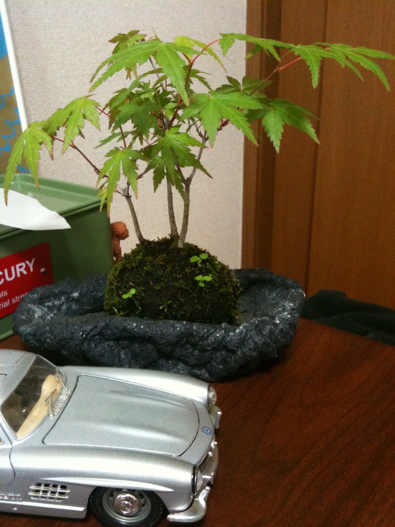 サイドテーブル