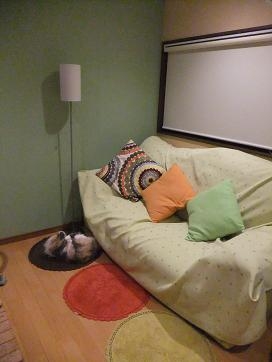 ソファ周り