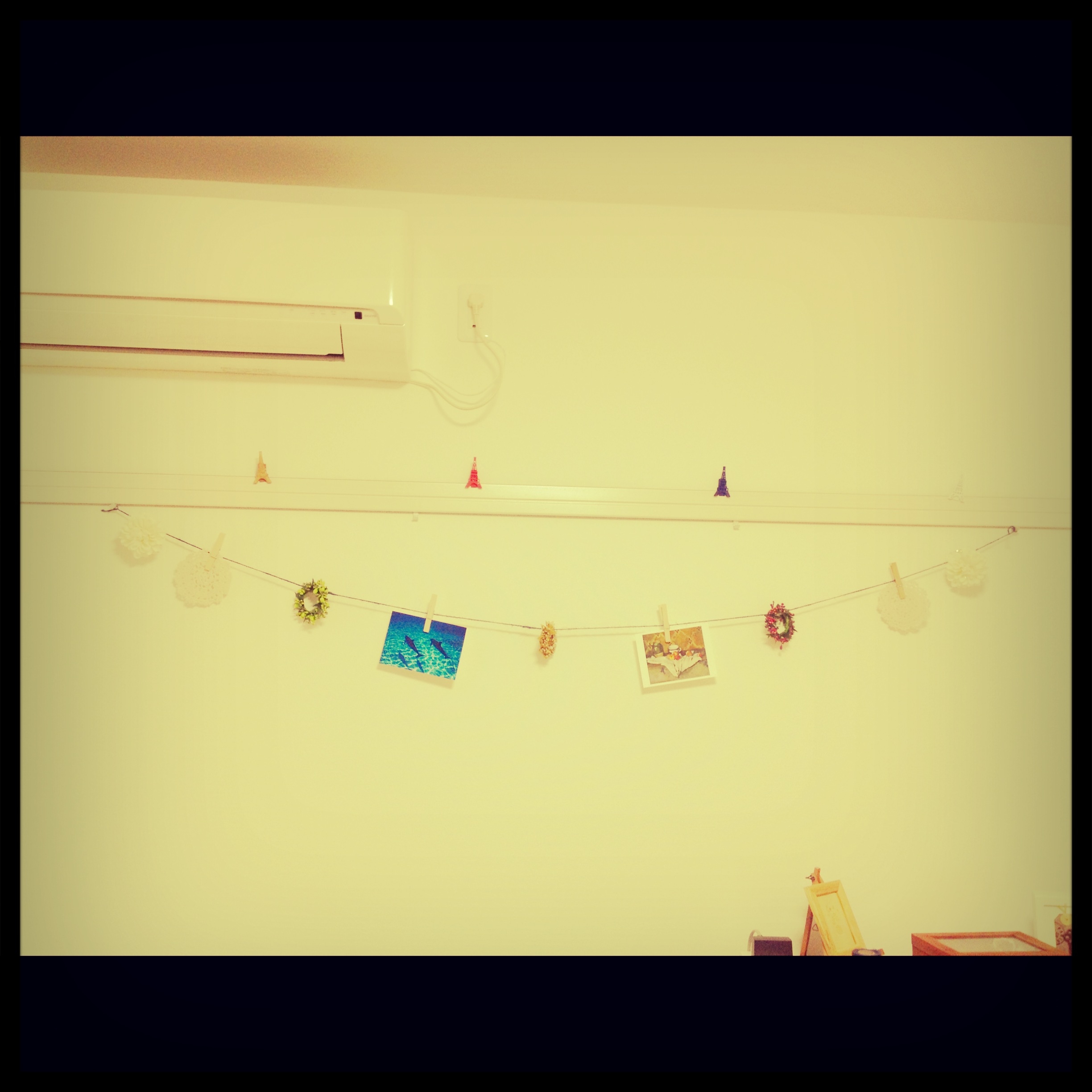 壁に吊ってみた