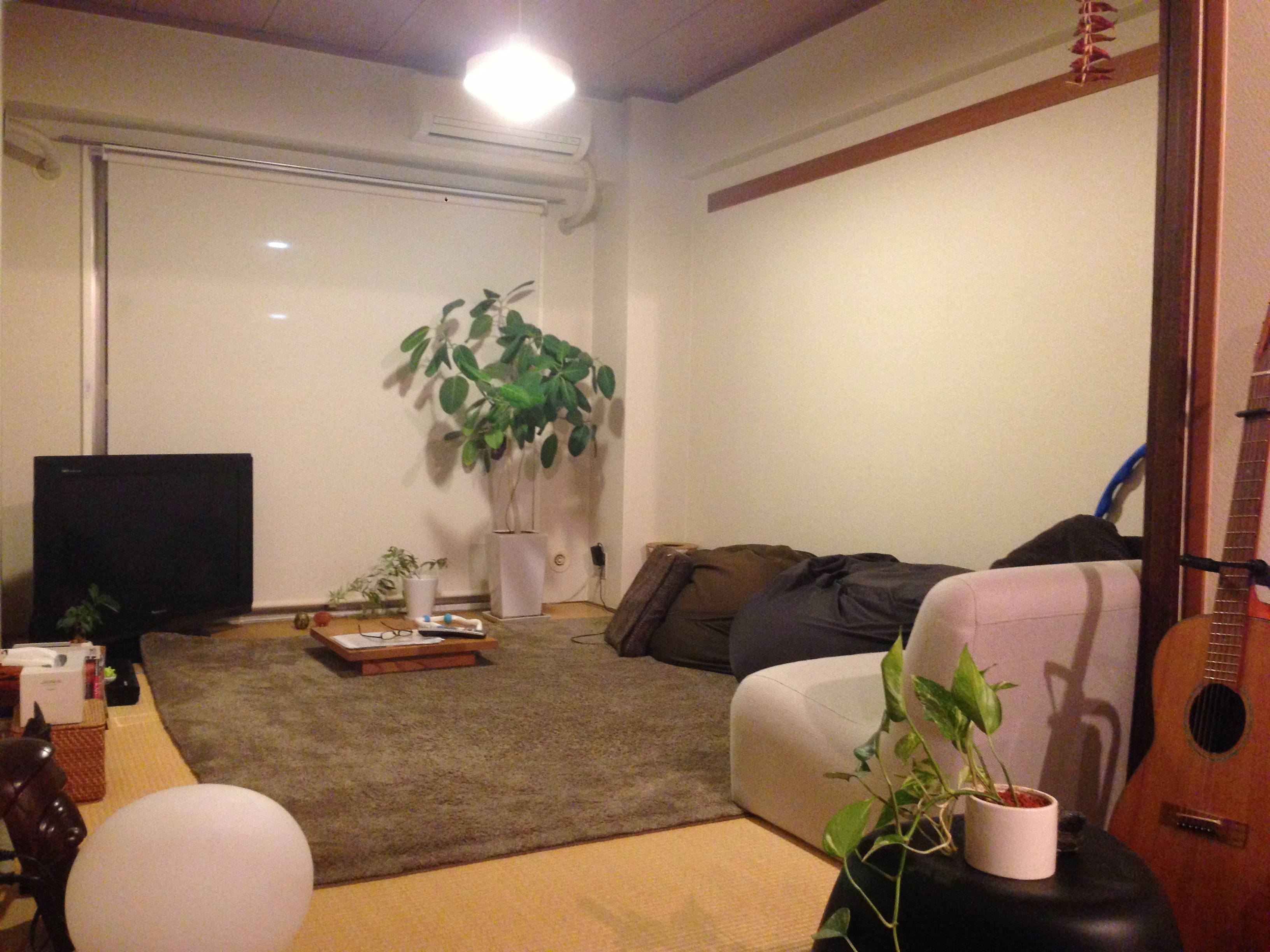 居間